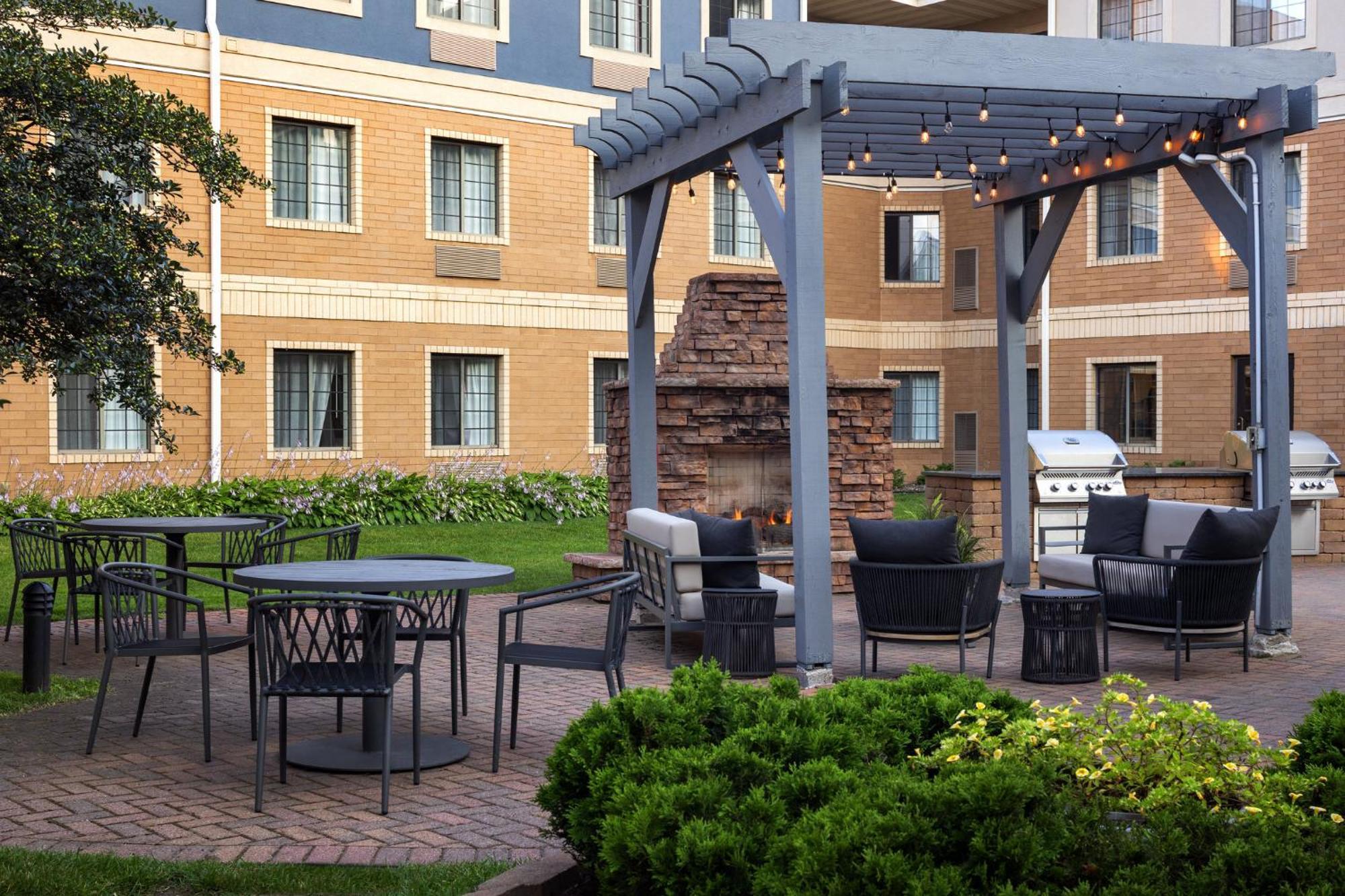 Staybridge Suites Minneapolis-Maple Grove By Ihg Exterior photo